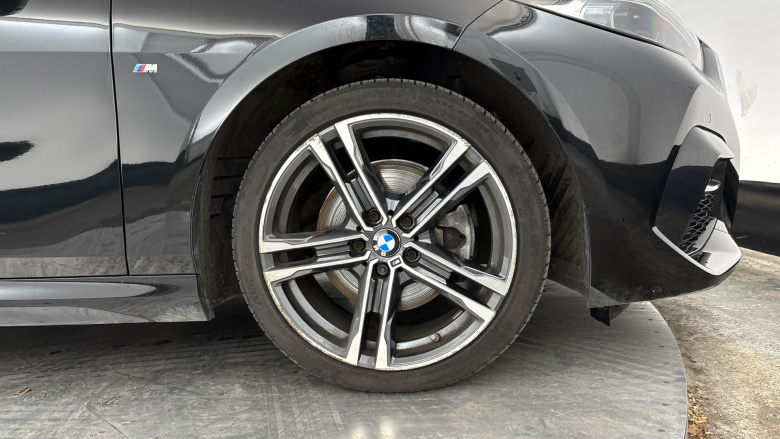 BMW 2 Series 218i [136] M Sport 4dr Petrol Saloon